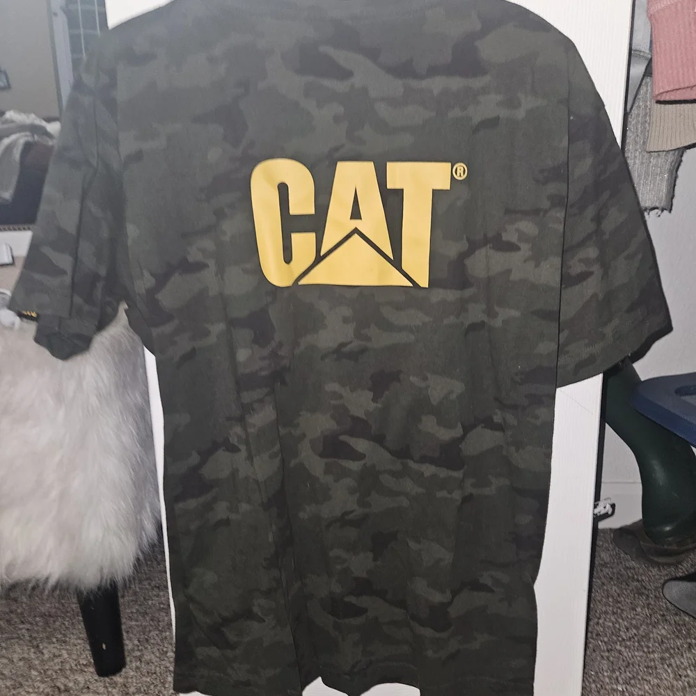 Camo T-Shirt for Men CAT Brand. Medium